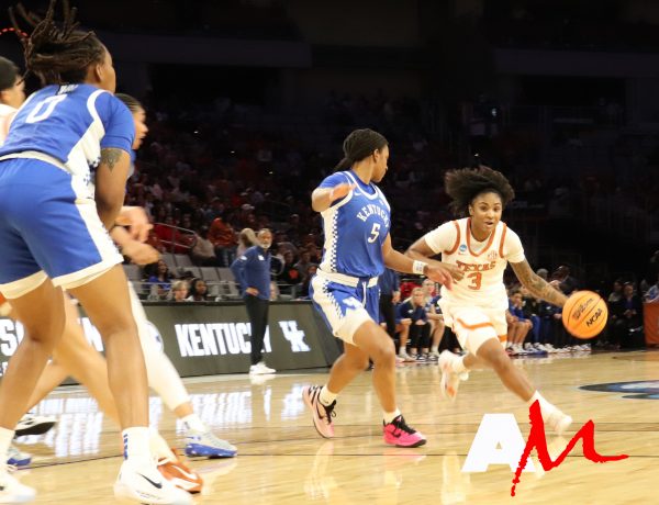 Texas Longhorns beat Kentucky in the NCAA Sweet 16